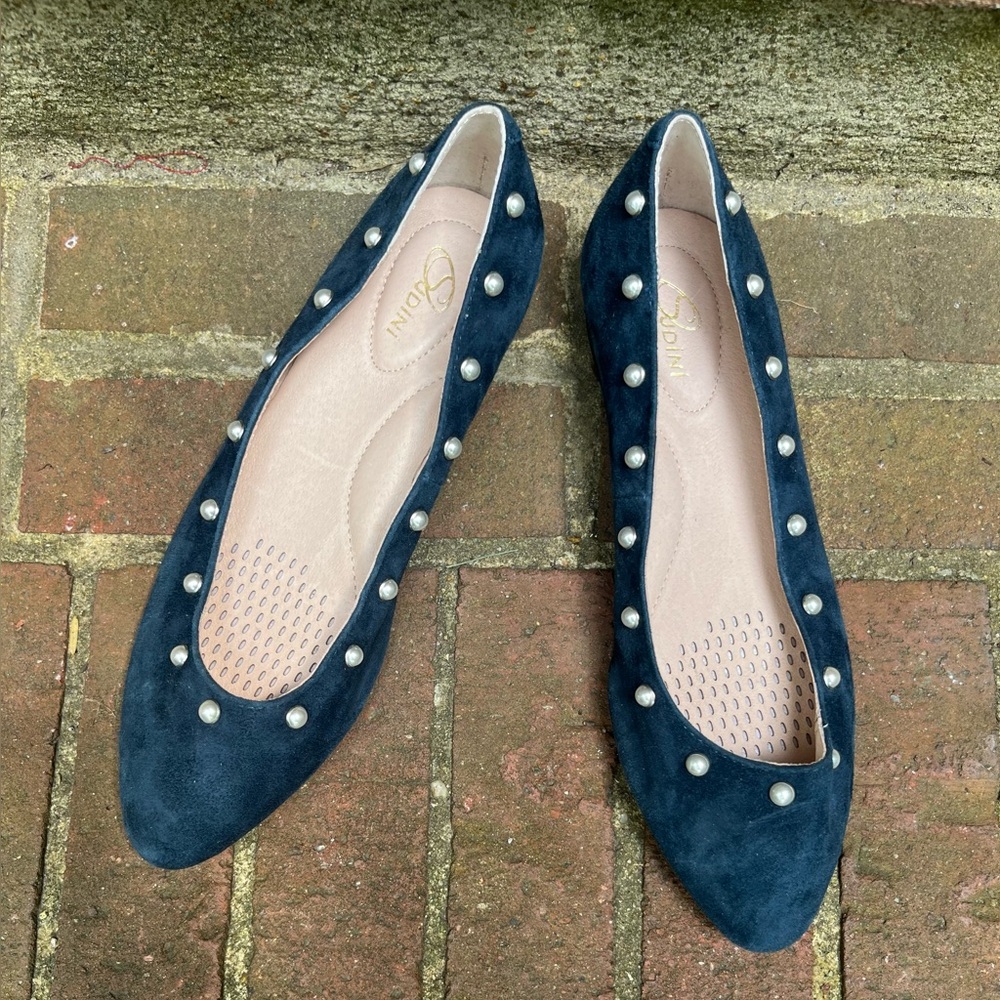 Elegant Sudini Amirah Blue Faux Suede Beaded Ballet Flats